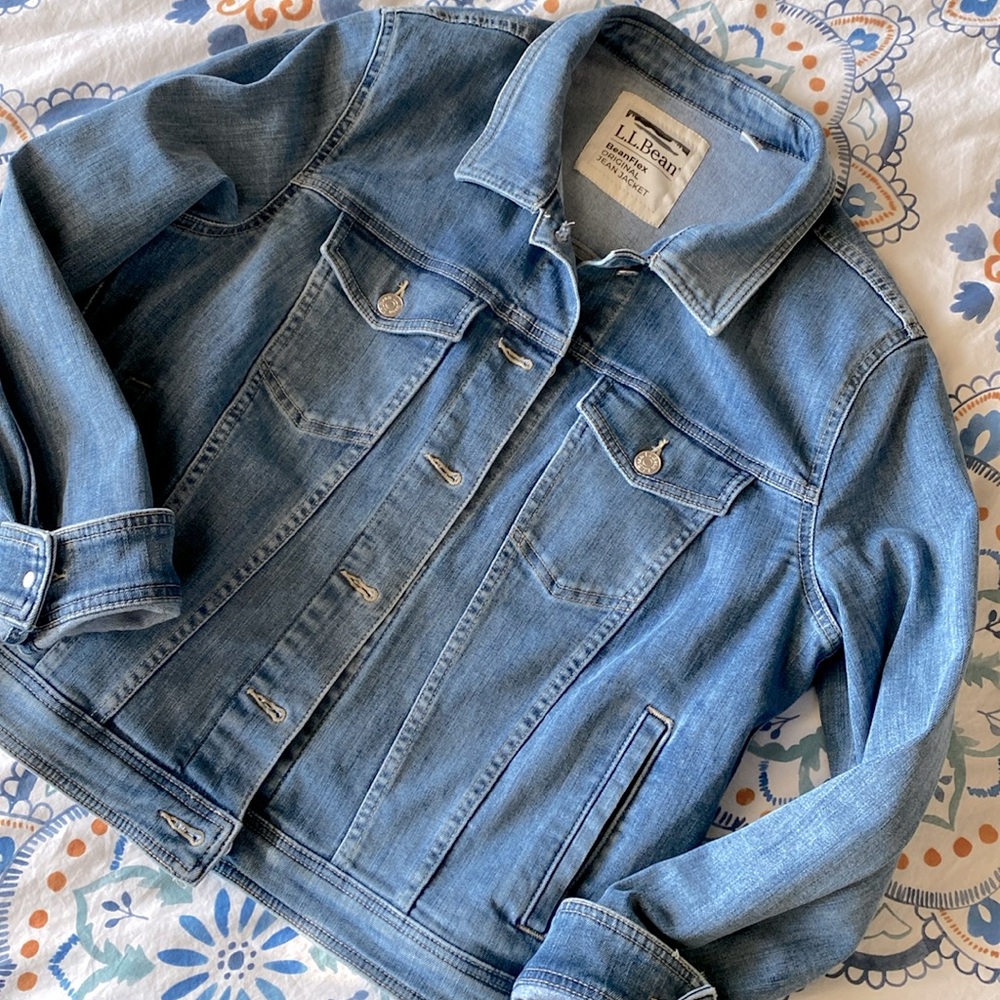 L.L.Bean BeanFlex Denim Jacket size L